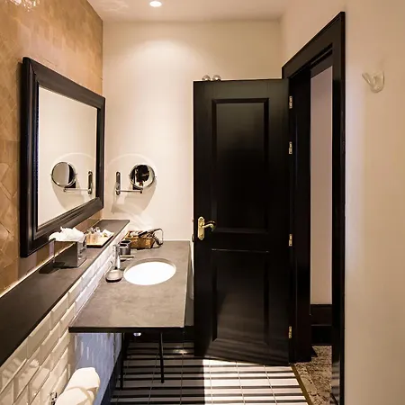 Aparthotel Almalusa