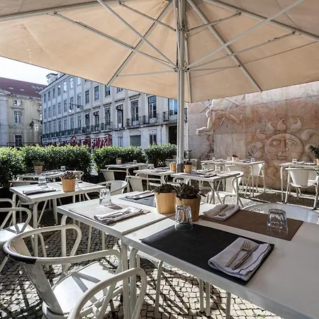 Almalusa Aparthotel 3*