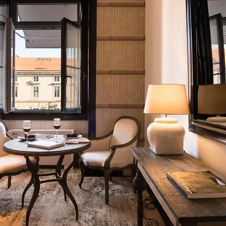 Almalusa Lägenhetshotell Lisboa